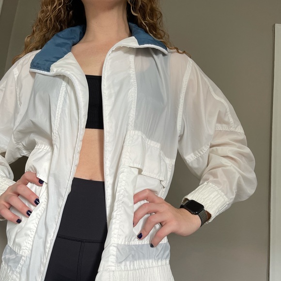 Vintage sheer windbreaker - Picture 2 of 4